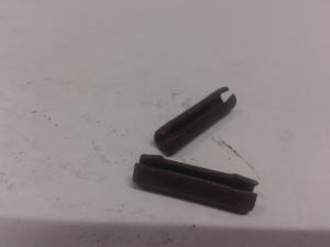 Bolt (stift) opritor usa Oltcit