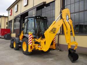 Buldoexcavator JCB 3cx