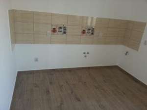 casa la gata cu toate utilitatile
