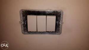 Electrician : Instalatii electrice fara batai de cap !!!