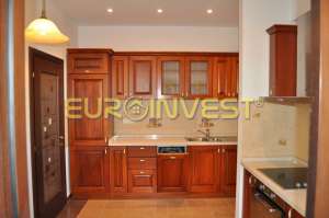 Penthouse exclusivist,   Herastrau