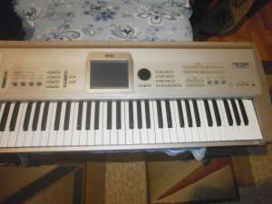vand korg triton studio