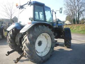 Vand Tractor Ford 8340