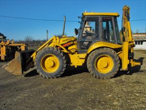 Buldoescavator JCB 4 CX
