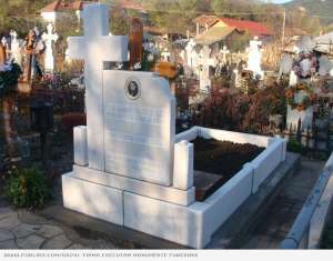 Monumente Funerare Mozaic Marmura Granit