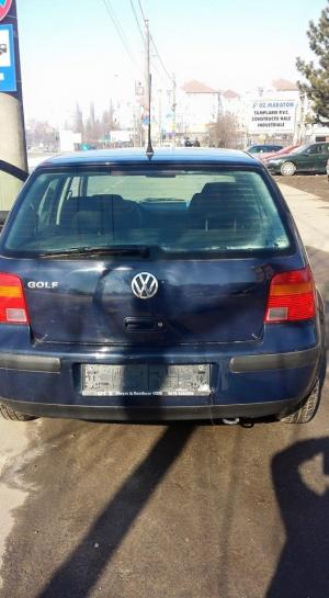 VW Golf