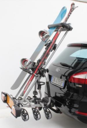 Suport pe carlig remorcare pentru 3 Biciclete Peruzzo Parma