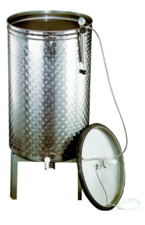 LINIE UTILAJE PENTRU SUC NATURAL DIN MERE