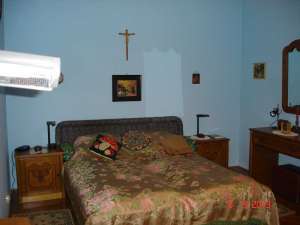 Vand apartament 2 camere LUX,   renovat,  mobilat dotat nivel occidental
