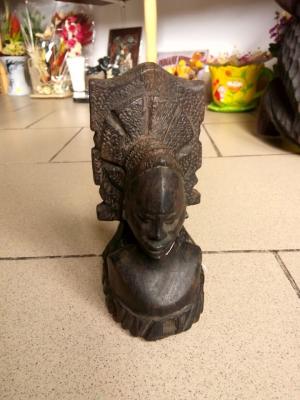 Sculpturi in lemn