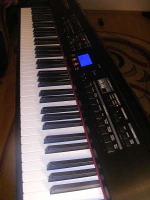 Vand pian roland rd 700 sx la cel mai mic pret