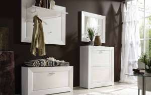 Mobilier lemn masiv