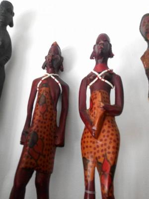 Statuete din lemn - femei africane