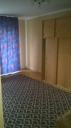 Caut COLEGA de apartament,   Medias
