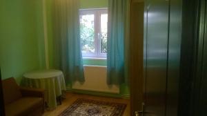 Caut COLEGA de apartament,   Medias