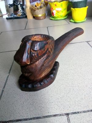 Statueta din lemn``