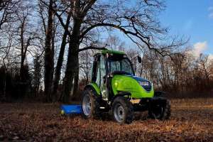 tractoare Tuber 50 cp,   4x4