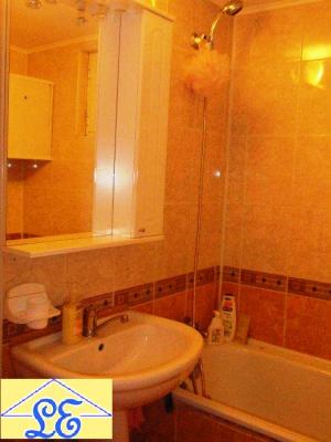 INCHIRIEZ AP. 3 CAMERE-CRANGASI GEORGE VALSAN- 400 EURO