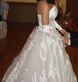 Vand  rochie de mireasa
