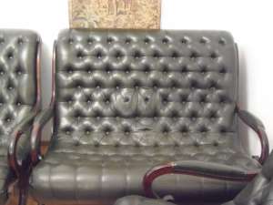 canapea Chesterfield