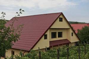 Tigla metalica