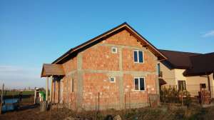 Vila de vanzare � Bragadiru-Laropharm