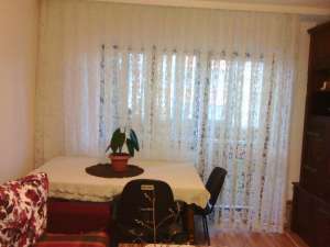 Vand apartament 3 camere Racadau
