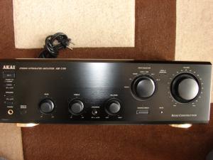 AmplificatorAkai AM-1100