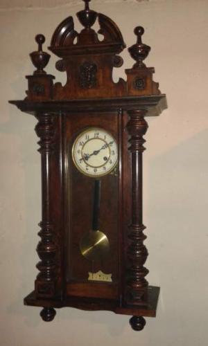 Ceas de perete D.R.G.M.cu pendula