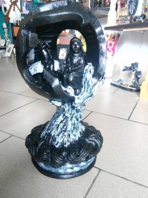 Sculptura in lemn```
