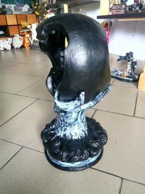 Sculptura in lemn```
