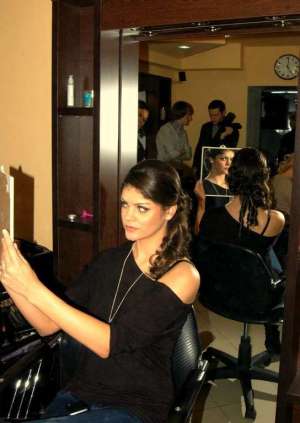 Salon Nicole Angajeaza - Personal