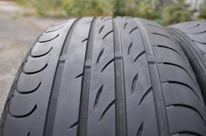 SET 2 Anvelope Vara 205/40 R17 SYRON RACE 1 84W