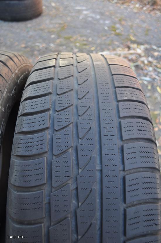 SET 2 Anvelope Iarna 235/60 R17 HANKOOK ICEBEAR W300  102H