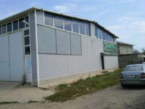 vand hala industrial 850 mp