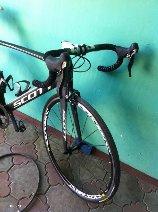 Bicicleta Cursiera  SCOTT  aproape noua