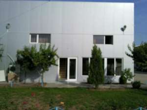 vand hala industrial  1600 mp