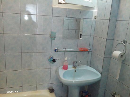Apartament cu 2 camere zona Tineretului