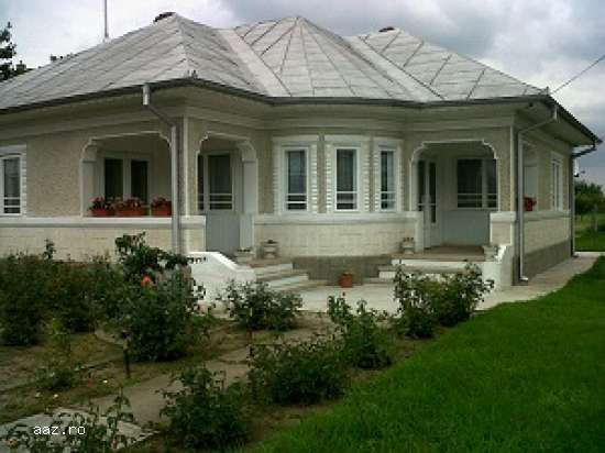 casa de vanzare roznov