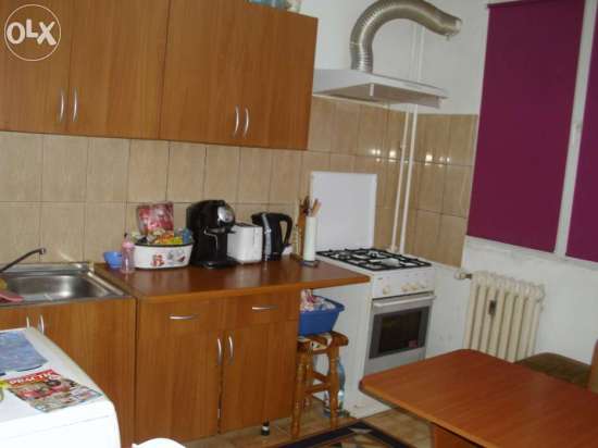 Proprietar vand apartament 2 camere cf 1 Drumul Taberei