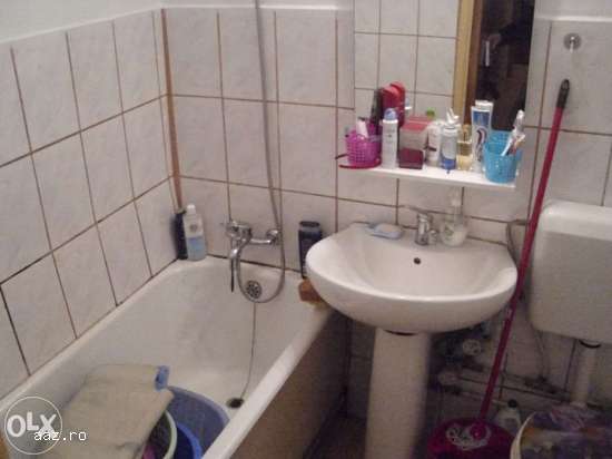 Proprietar vand apartament 2 camere cf 1 Drumul Taberei