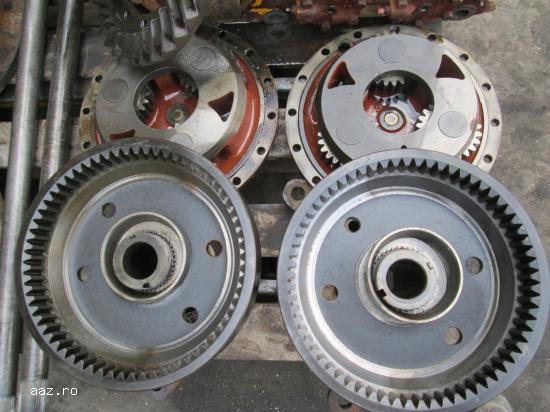 Dezmembrez transmisie de punte ZF AP7/H
