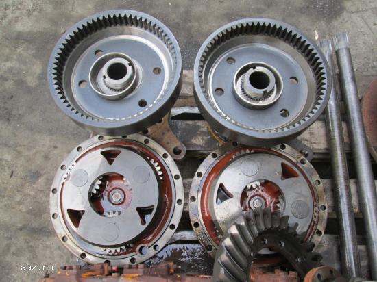 Dezmembrez transmisie de punte ZF AP7/H