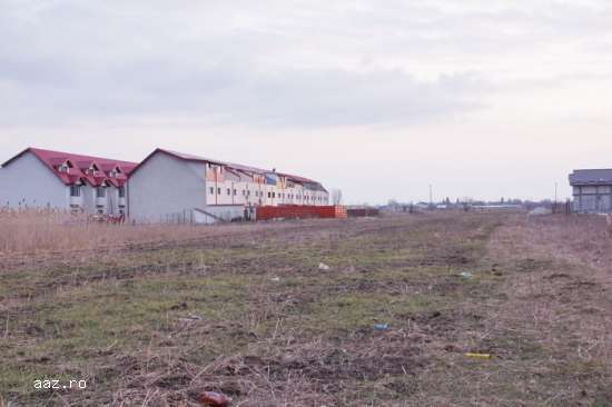 Teren  aeroportul Clinceni