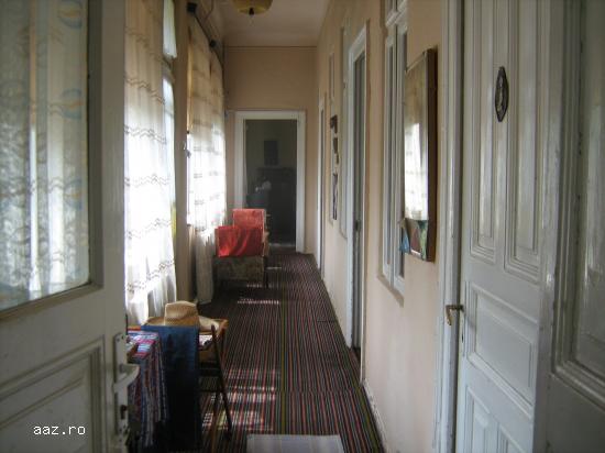 Casa boiereasca de vanzare Central - zona Buna Vestire