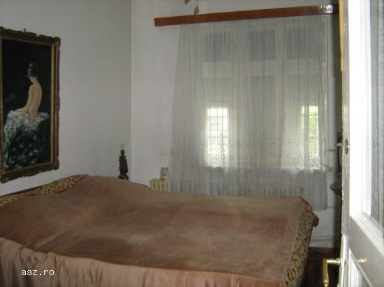 Casa boiereasca de vanzare Central - zona Buna Vestire