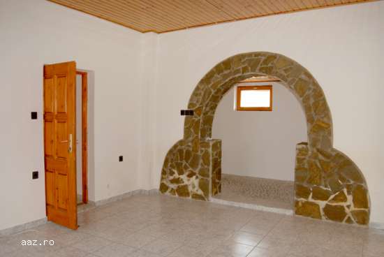 Casa de vanzare in orasul Pitvaros,       32km distanta de la granita Tornya!!!