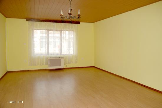 Casa de vanzare in orasul Pitvaros,       32km distanta de la granita Tornya!!!