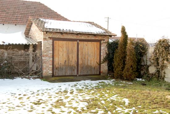 Casa de vanzare in orasul Pitvaros,       32km distanta de la granita Tornya!!!
