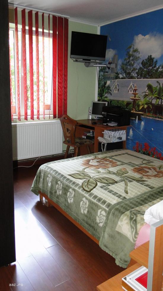 OCAZIE!!! Apartament 2 camere,     DEOSEBIT,     BERCENI-  Aparatorii Patriei